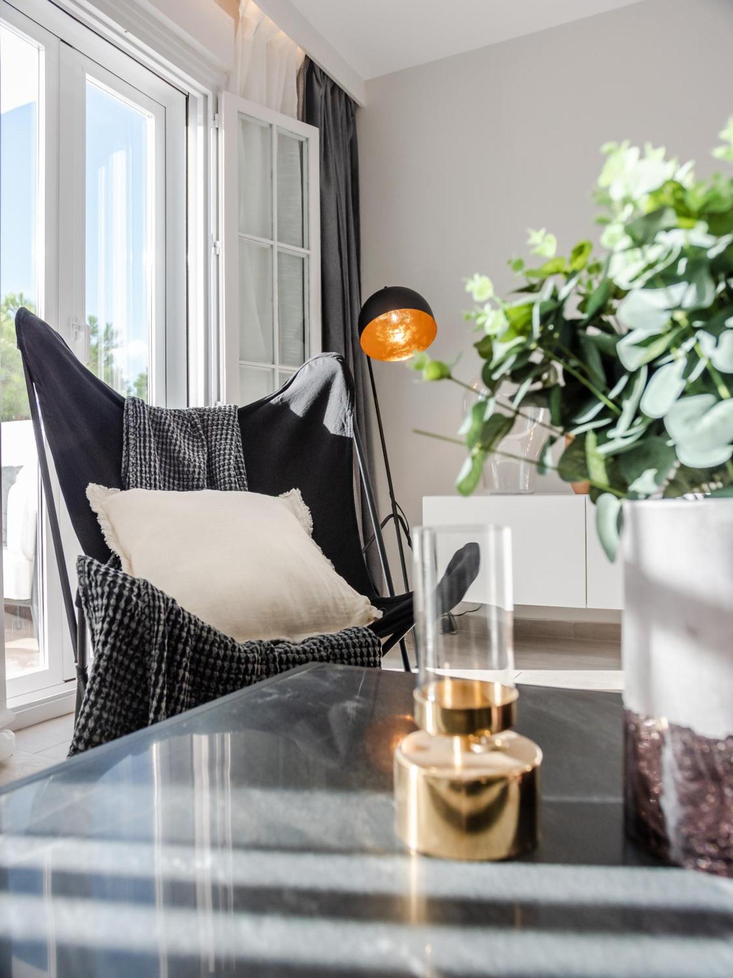 3 Bdrm Stylish Apt W Pool In Puerto Banus Marbella Buitenkant foto