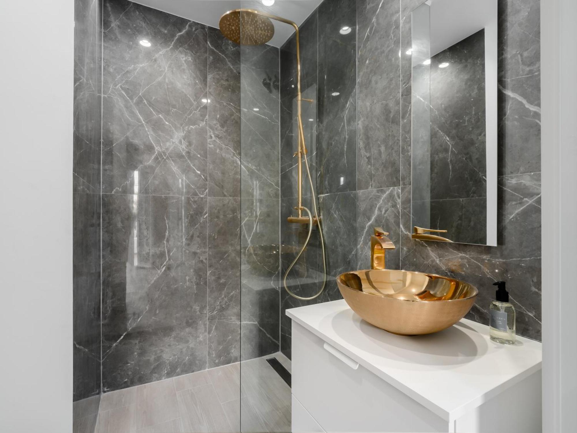 3 Bdrm Stylish Apt W Pool In Puerto Banus Marbella Buitenkant foto